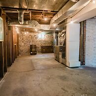 Bridgewalk Estate a Wanderlust Abodes Property