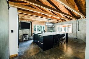 The Cottage a Wanderlust Abodes Property