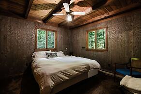 Northern Nights Chalet by Wanderlust Abodes