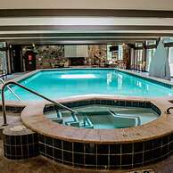 Northern Nights Chalet by Wanderlust Abodes