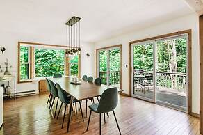 Northern Nights Chalet by Wanderlust Abodes