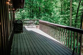 Northern Nights Chalet by Wanderlust Abodes