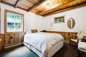 Northern Nights Chalet by Wanderlust Abodes