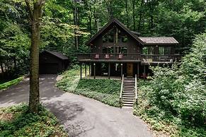 Northern Nights Chalet by Wanderlust Abodes