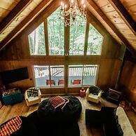 Northern Nights Chalet by Wanderlust Abodes