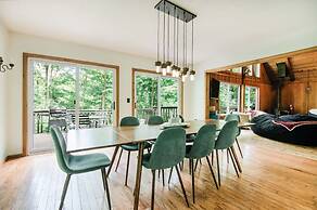 Northern Nights Chalet by Wanderlust Abodes