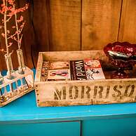 Northern Nights Chalet by Wanderlust Abodes