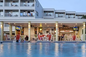 Sunset on the Bay Designer Condo Private Balcony