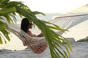 Sunset on the Bay Designer Condo Private Balcony