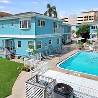 The Seashell Suite w Private Balcony Walk 2 Beach