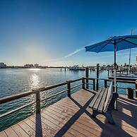 The Seashell Suite w Private Balcony Walk 2 Beach
