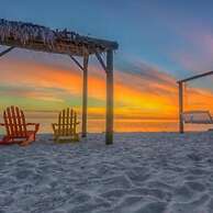 The Hemingway 2bd Tropical Elegance on the Water