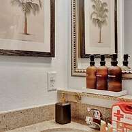 The Hemingway 2bd Tropical Elegance on the Water