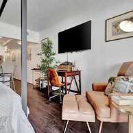 The Hemingway 2bd Tropical Elegance on the Water