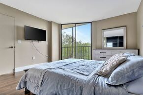 Cove Cay 2bd - 5 Star Amenities on the Golf Course