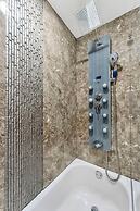 Cove Cay 2bd - 5 Star Amenities on the Golf Course