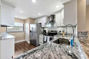 Cove Cay 2bd - 5 Star Amenities on the Golf Course