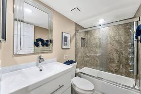 Cove Cay 2bd - 5 Star Amenities on the Golf Course