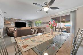 The Tarpon Treasure - Family Home 5 Mins to Beach
