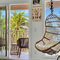 The Palm Exclusive Tropical Luxury on the Water