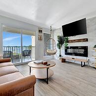 The Palm Exclusive Tropical Luxury on the Water