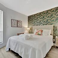 The Palm Exclusive Tropical Luxury on the Water