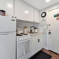 The Boho Waterview w Balcony BBQ Heated Pool