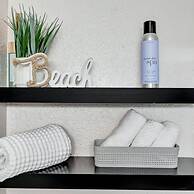 The Boho Waterview w Balcony BBQ Heated Pool