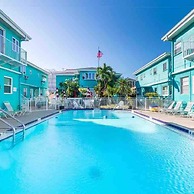 The Boho Waterview w Balcony BBQ Heated Pool