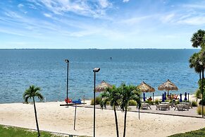 Serenity on the Sea Luxury Condo w Prvt Balcony