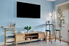 Serenity on the Sea Luxury Condo w Prvt Balcony