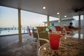 Serenity on the Sea Luxury Condo w Prvt Balcony