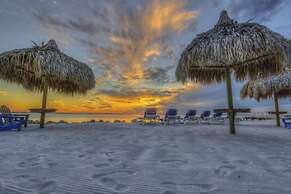 Serenity on the Sea Luxury Condo w Prvt Balcony