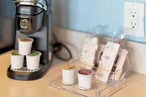 Serenity on the Sea Luxury Condo w Prvt Balcony