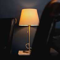 Short Walk to I360 and Beach 5 Condo With Patio