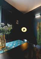 Designer Retreat 5 Location Balcony Parking