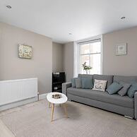 Comfy 5 Location Few Steps From BA I360