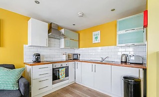 Comfy 5 Location Few Steps From BA I360