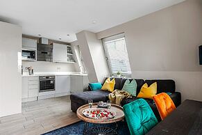 The Lanes Gem Penthouse Rooftop Terrace Sea View