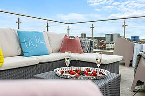 The Lanes Gem Penthouse Rooftop Terrace Sea View