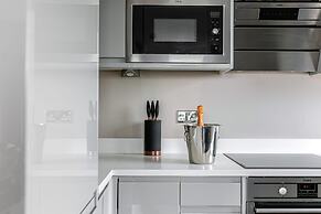 The Lanes Gem Penthouse Rooftop Terrace Sea View