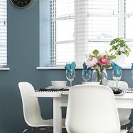 Modern Comfy 1min Walk Away From Royal Pavilion