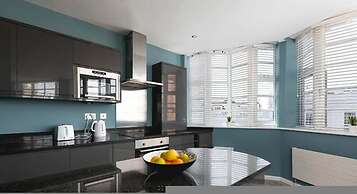 Modern Comfy 1min Walk Away From Royal Pavilion