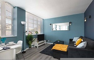 Modern Comfy 1min Walk Away From Royal Pavilion