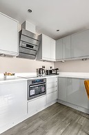 Brighton Lanes Sea View 2BR AP