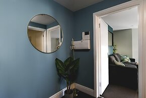 The Lanes Comfy Short Walk to Beach and Pier