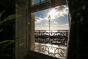 Marine Parade Sea View 2-bedroom Apartment