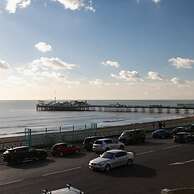 Marine Parade Sea View 2-bedroom Apartment