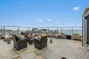 Brighton Beach City Penthouse Sea Views Balcony