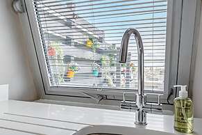 Brighton Beach City Penthouse Sea Views Balcony